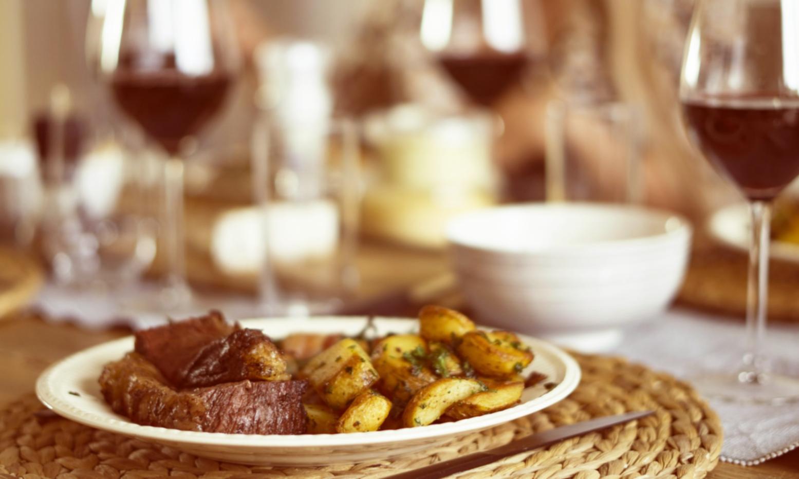 Процесс приготовления традиционных блюд на кулинарном мастер-классе