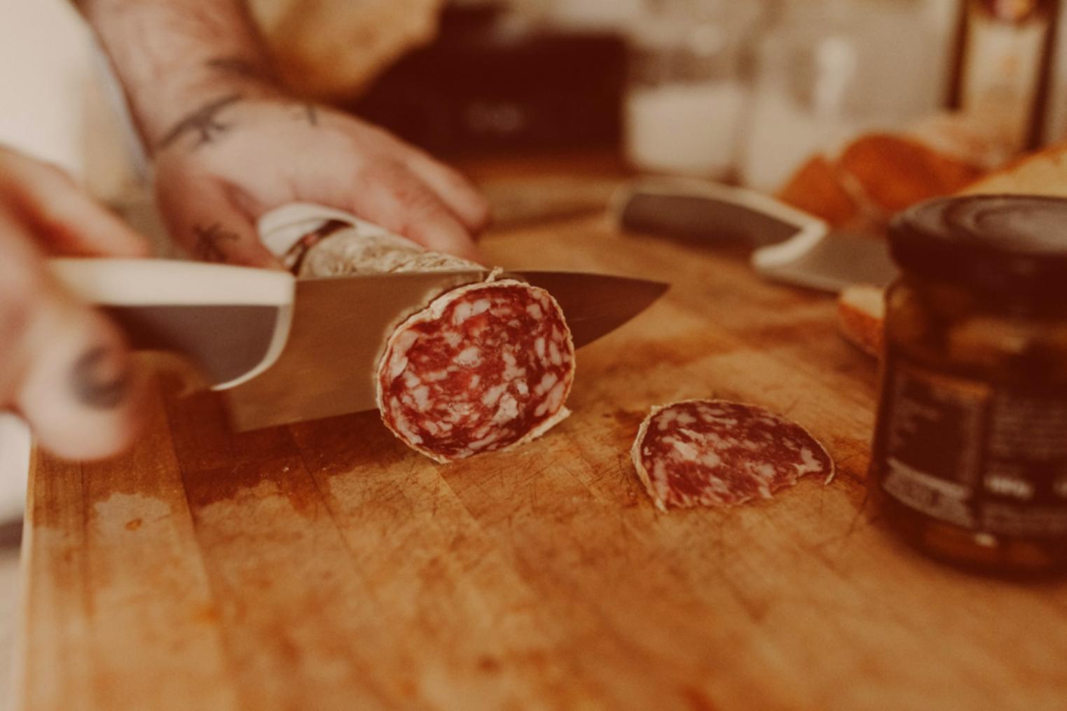 Процесс приготовления блюда международной кухни